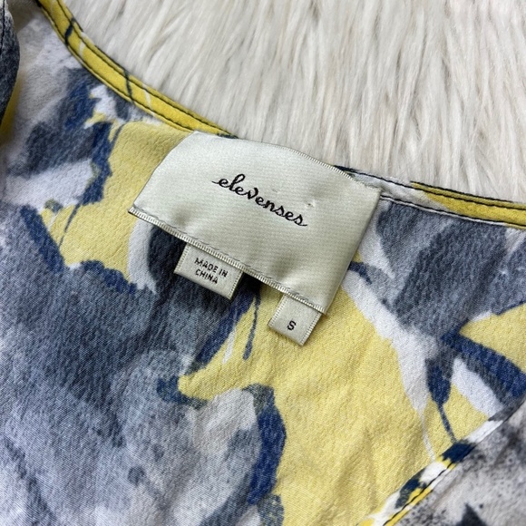 Anthropologie - Elevenses Somerset Floral Print Romper - Picture 3 of 8